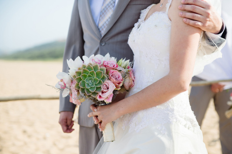 beach wedding bouquet