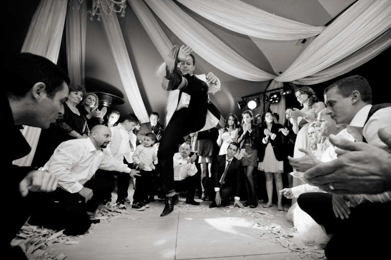 Greek wedding dancing