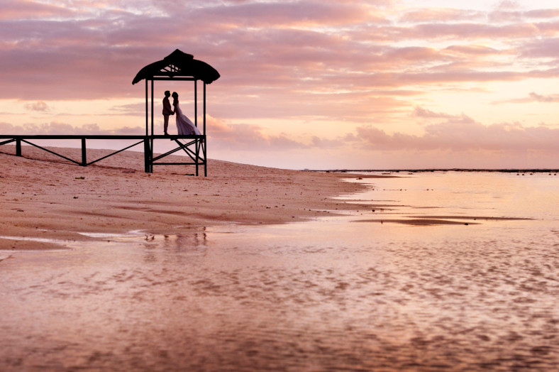 Mauritius sunset wedding