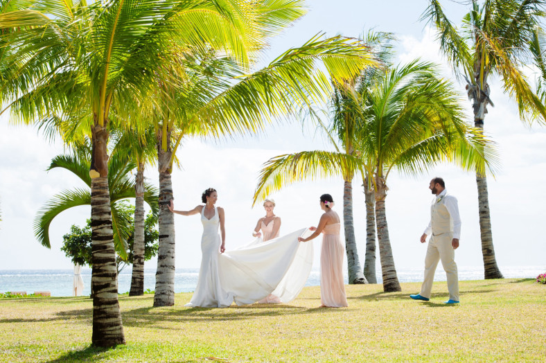 bride and bridesmaids in Mauritius