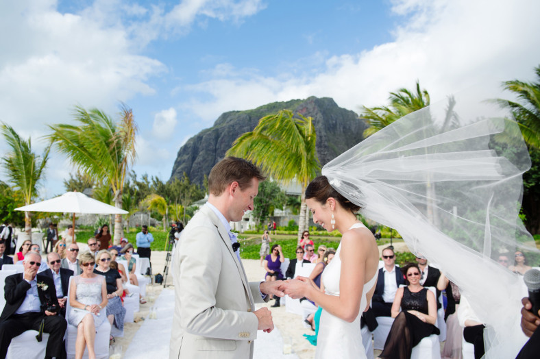 Mauritius windy wedding