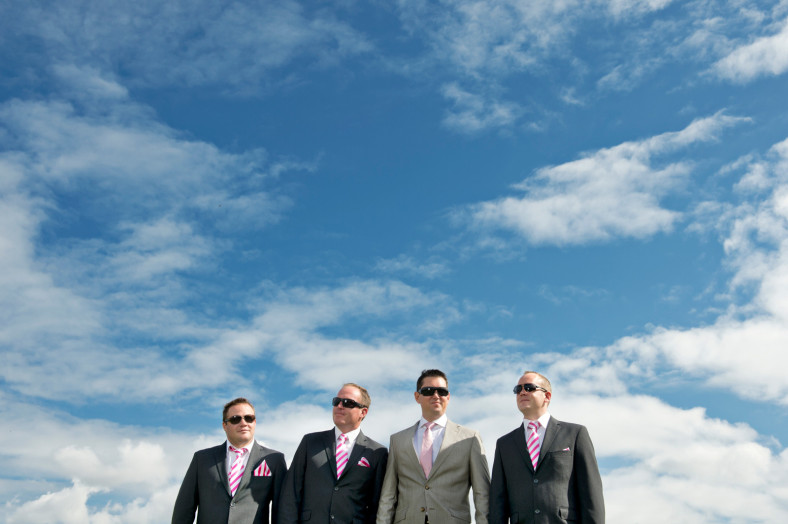 groom and groomsmen