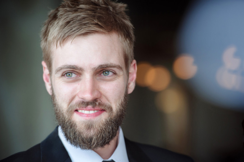 groom with beard