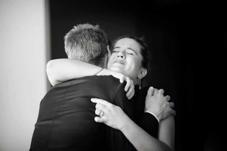 hug