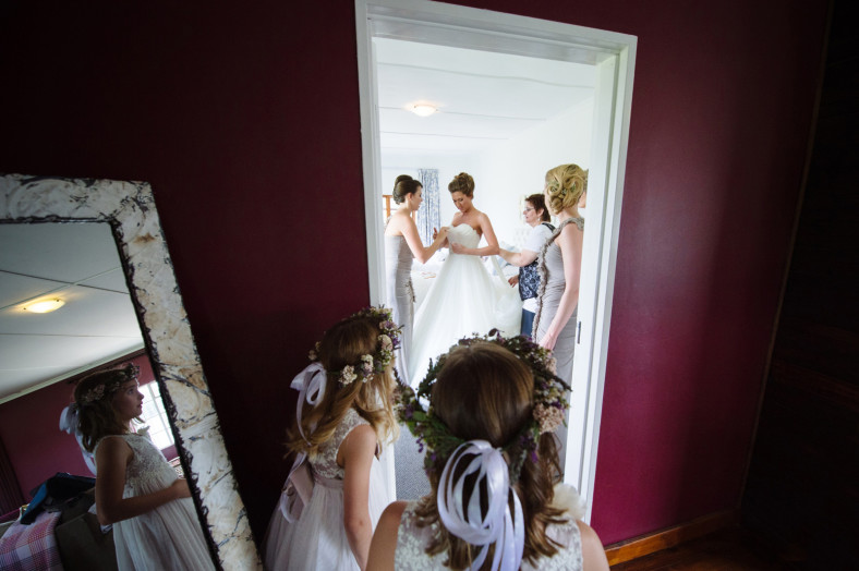 bride getting ready
