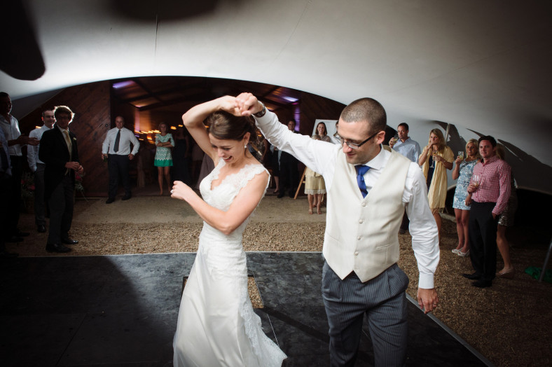 bride and groom first dance