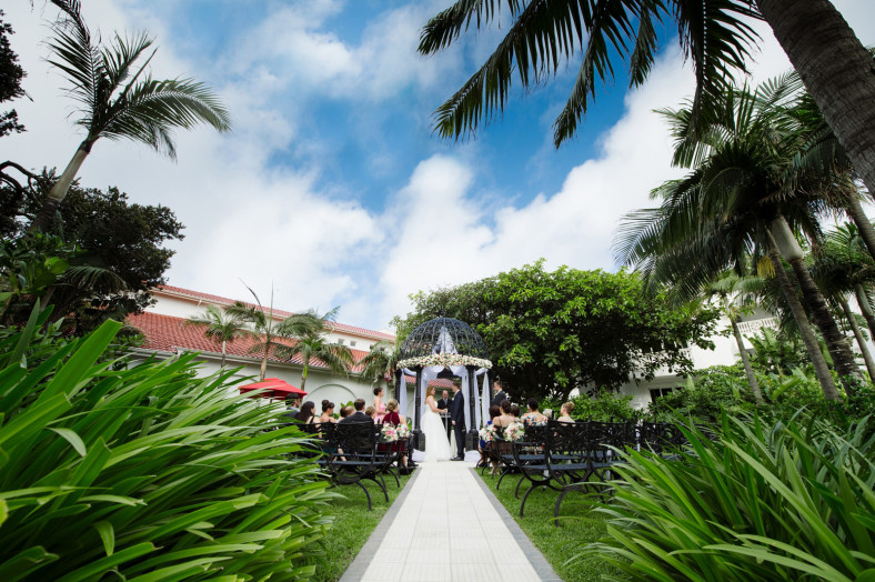the oyster box hotel wedding photography ceremony