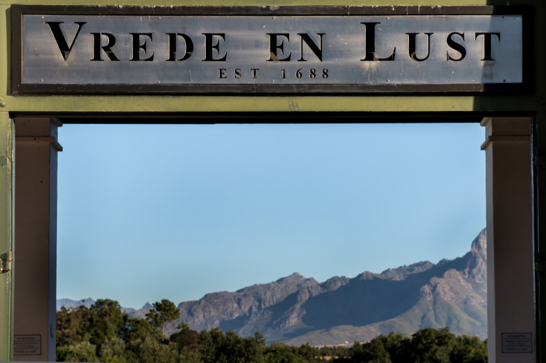 Vrede en Lust Cape Wedding Documentary Wedding Photography
