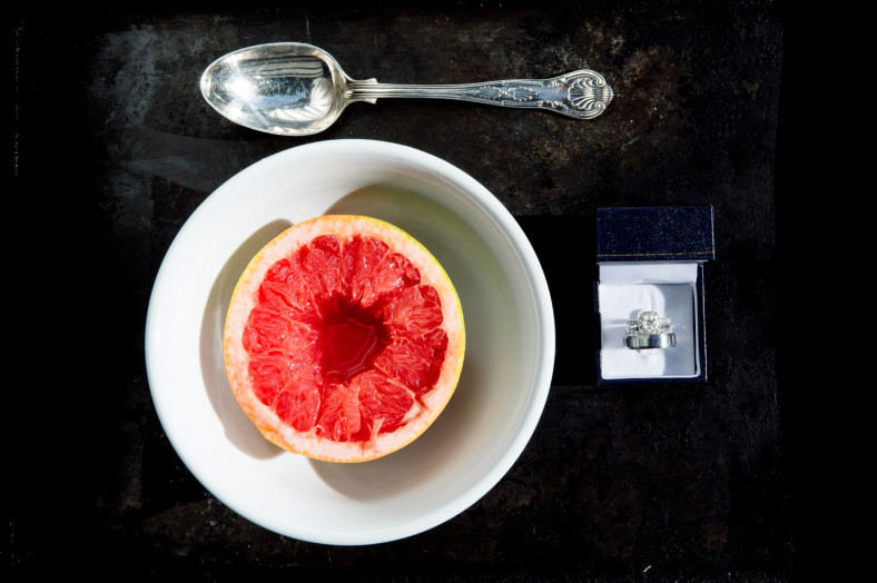 Wedding ring with grapefruit