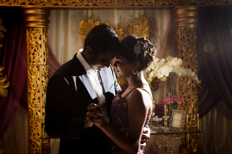 bride and groom first dance
