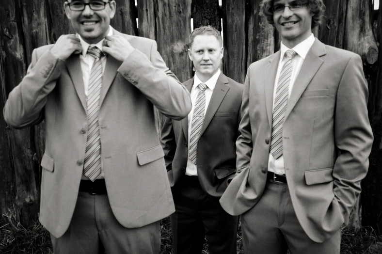 groom and groomsmen