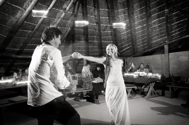 bride and groom first dance
