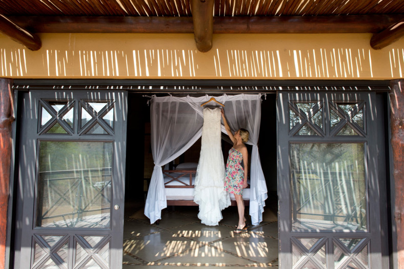 bride getting ready