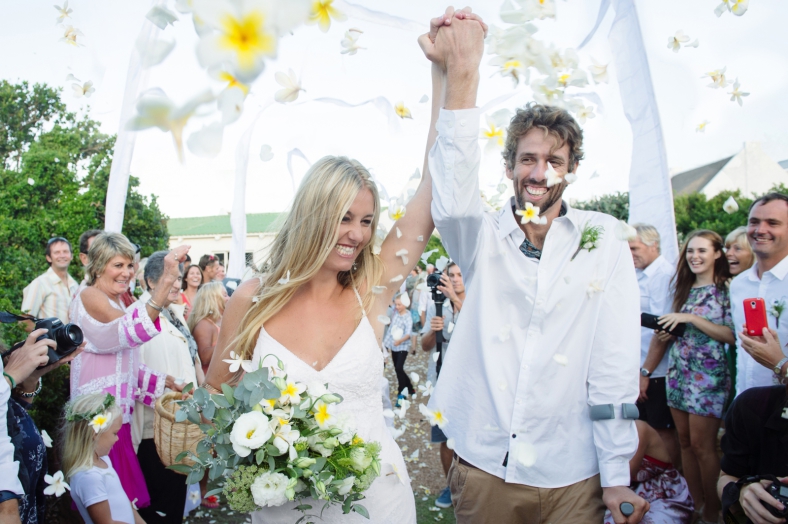 Hippy Bride and Groom Confetti