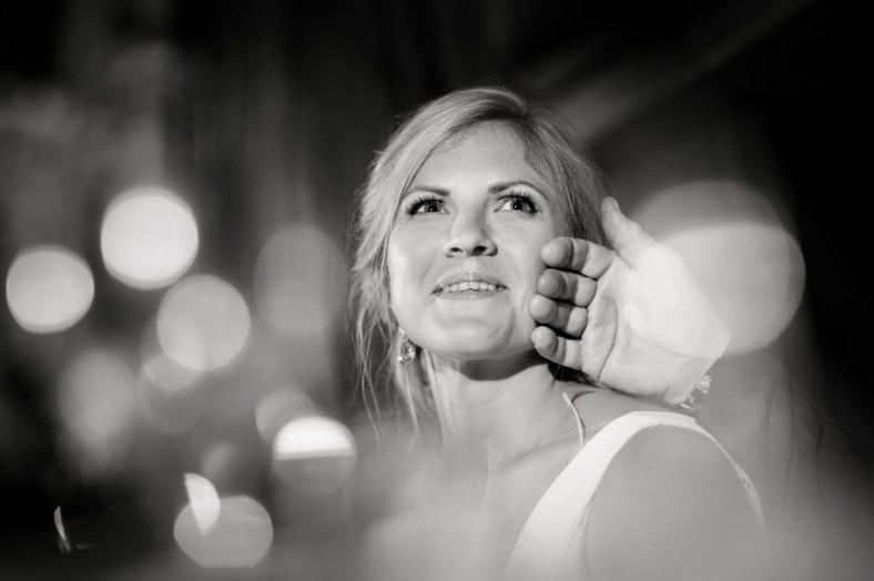 crying bride