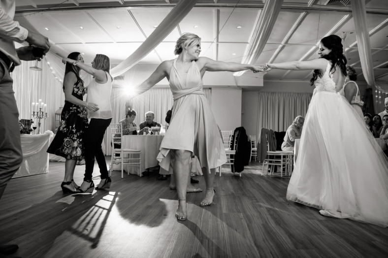 girls dance at wedding