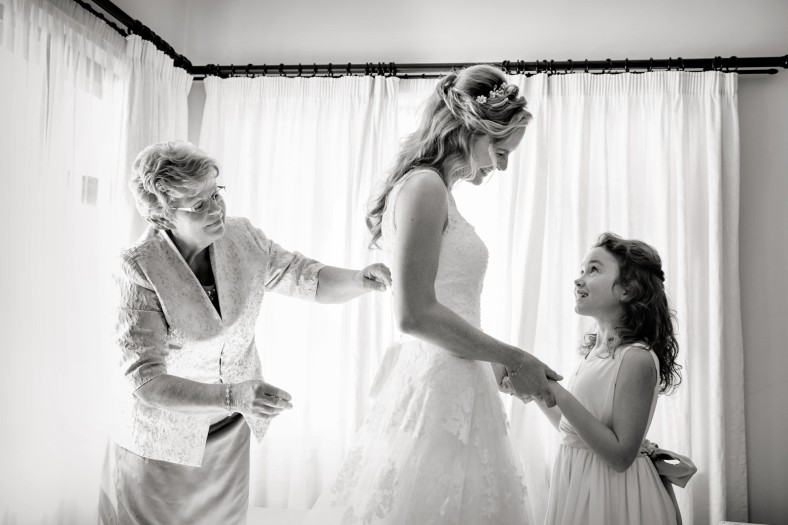 bride getting ready