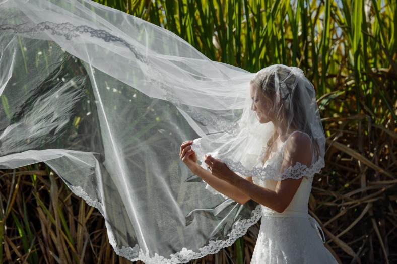 bride with veil