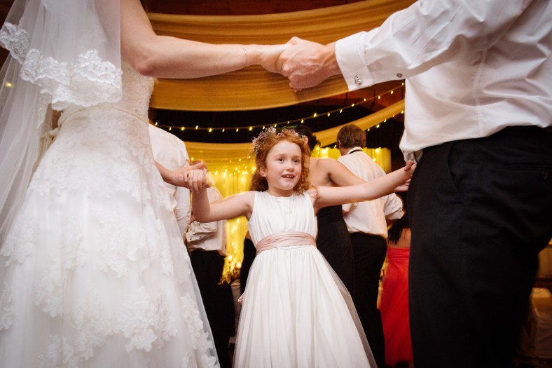wedding dancing